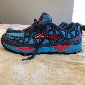 Brooks Trail Running Shoes. VERY gently used!
